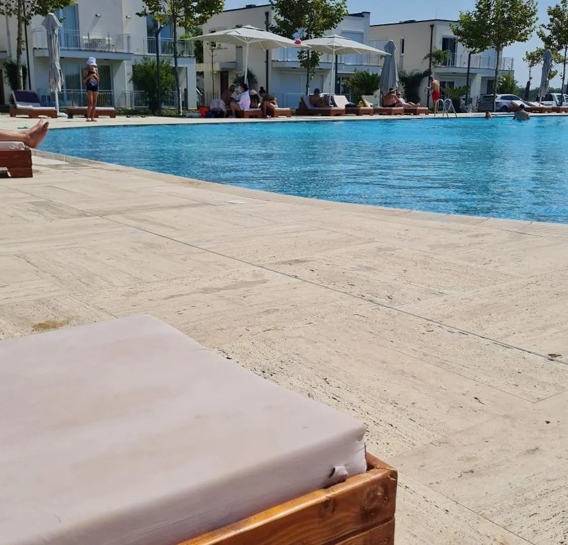 Villa Buki Lezhe 0*,